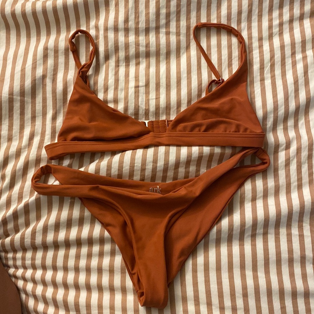 Ark Swimwear Bikini set
